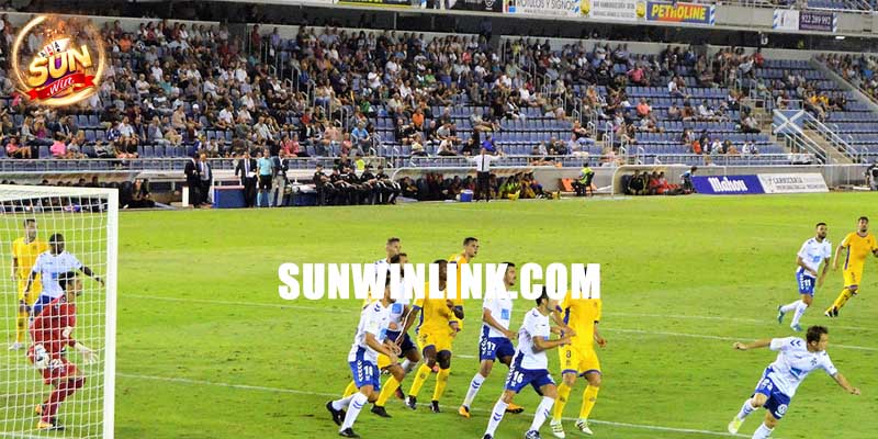 Dự đoán Tenerife vs Alcorcon lúc 3h00 ngày 12/12