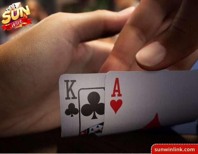 Chiến thuật chơi Poker trực tuyến: quản lý ngân sách