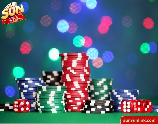 Poker Chips và tất cả những gì bạn cần phải biết cùng Sunwin