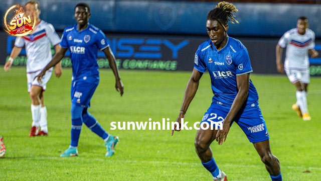 Đội hình dự kiến trận đấu Concarneau vs Troyes