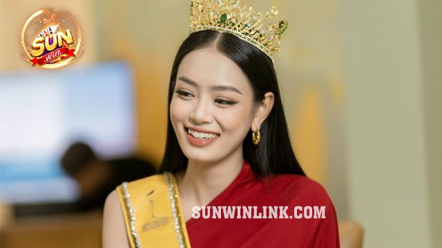 Bùi Khánh Linh - Á hậu 1 Hoa hậu Hòa bình 2023 là ai? 